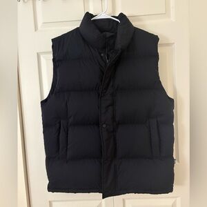 Aritzia The Supersize Black Puff Vest